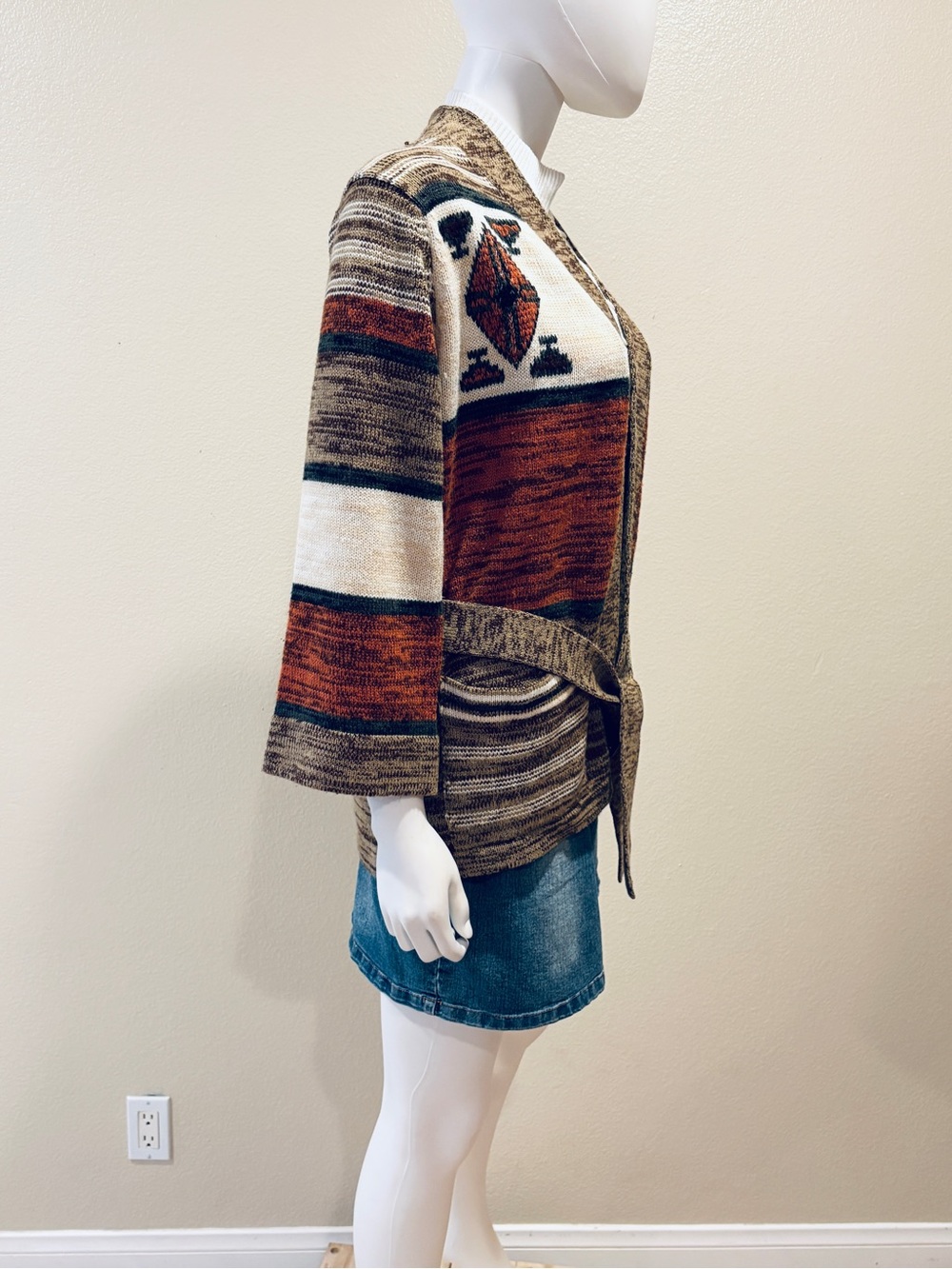 Vintage Southwestern Aztec Belted Cardigan Sweater Womens Medium Earthy Boho - Picture 11 of 12